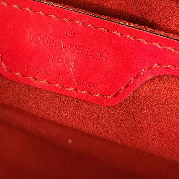 Louis Vuitton Soufflot Red Epi Leather Set - Picture 8 of 14